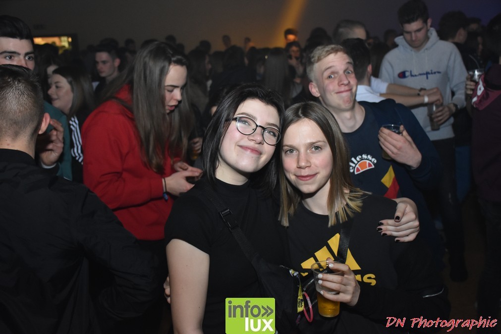 //media/jw_sigpro/users/0000002463/bal des rethos izel/k 176